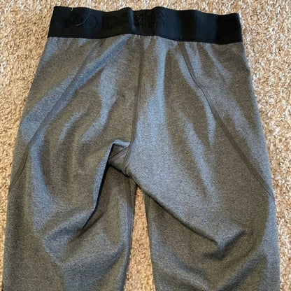 women’s Adidas techfit compression pants size extra small