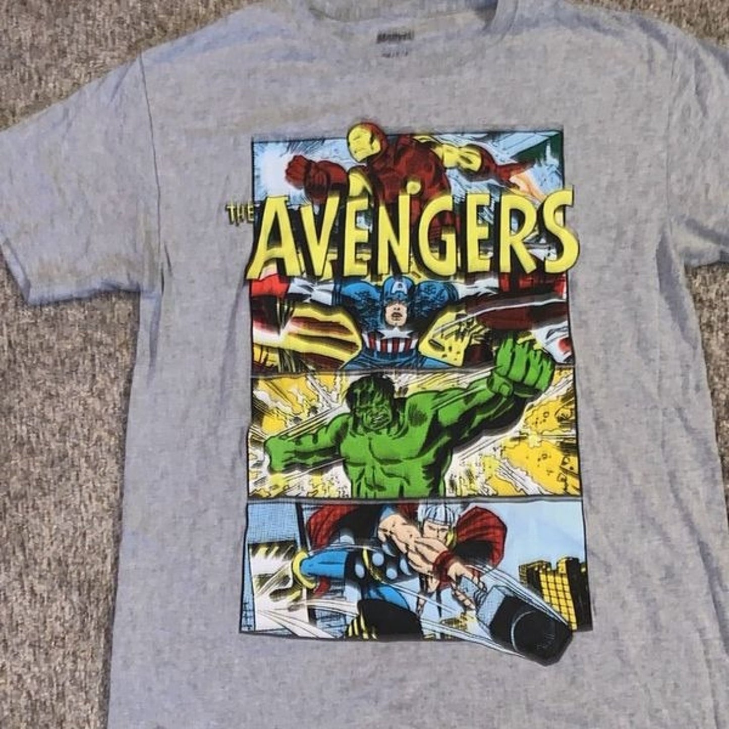 Marvel The Avengers Original Comics T-Shirt Cotton Size Small