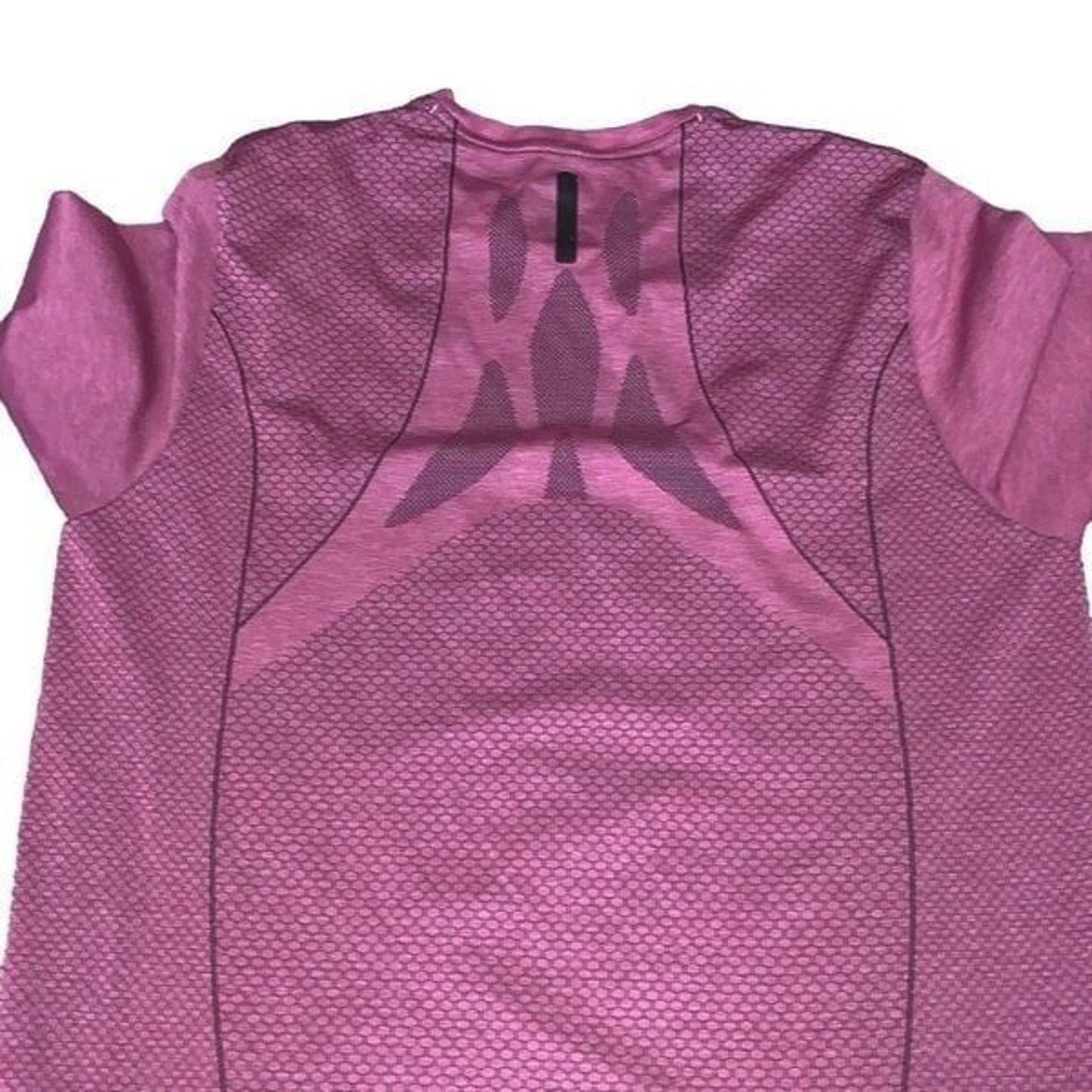 Women’s Under Armour Workout T Shirt Plum moisture wicking workout top size XL