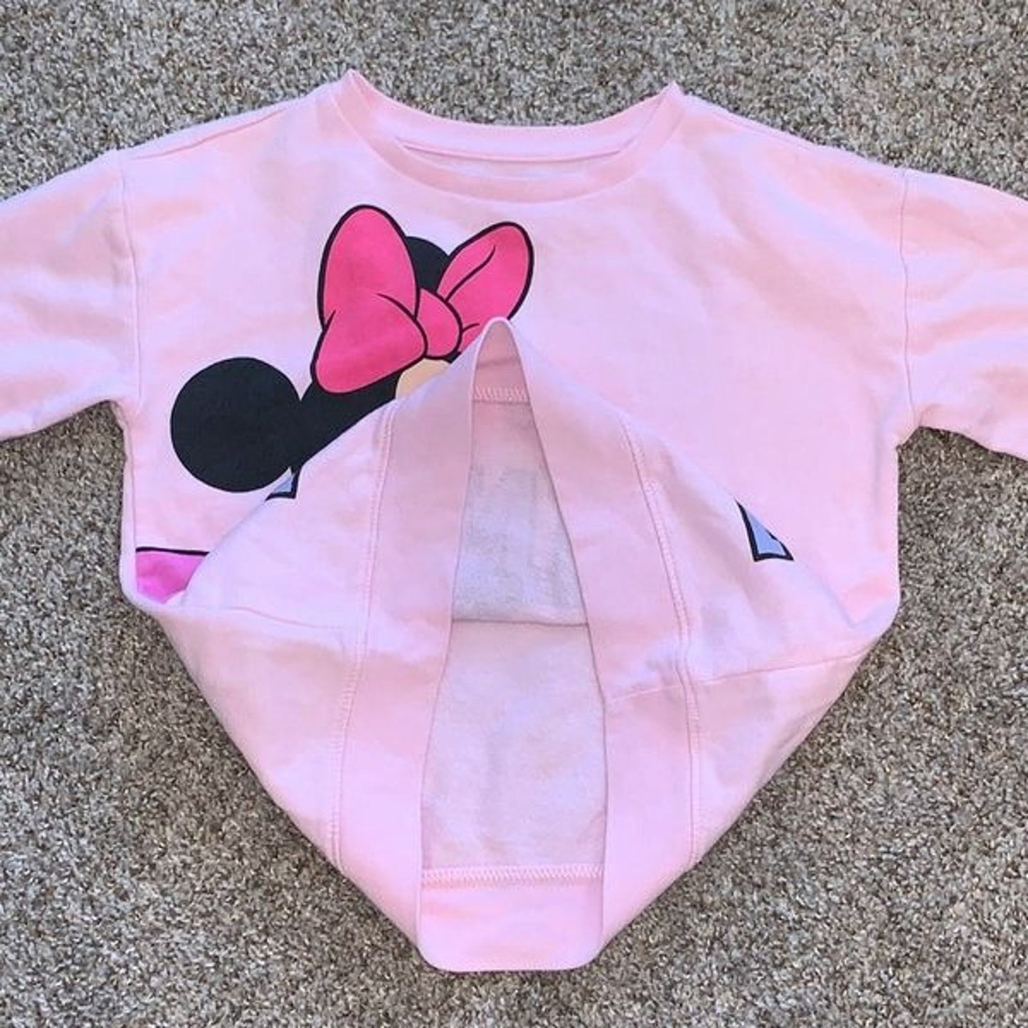 Disney Minnie mouse youth, girls, crewneck, sweatshirt, cotton pink size 10/12