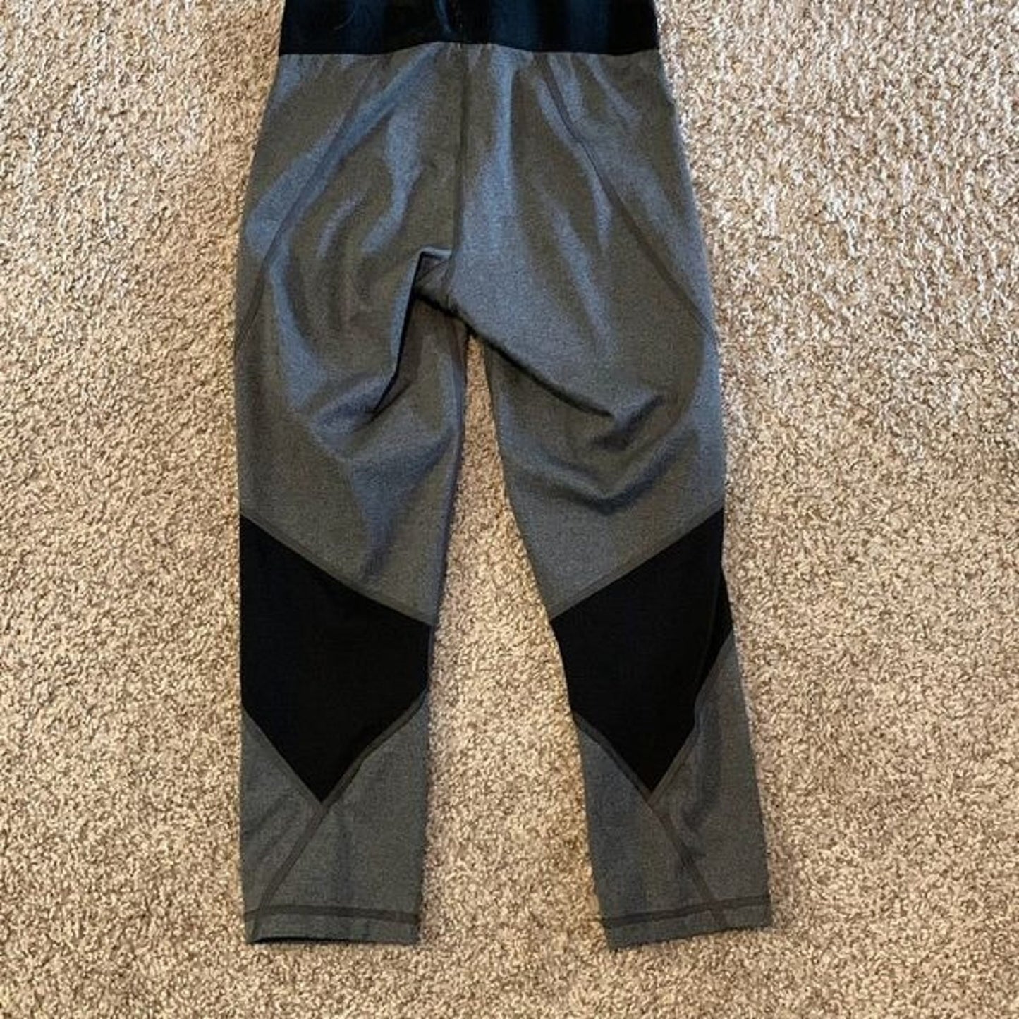 women’s Adidas techfit compression pants size extra small